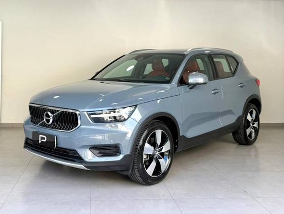 VOLVO XC40 2.0 T5 GASOLINA MOMENTUM AWD GEARTRONIC